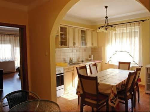 Apartment Villa Attila Heviz Exterior foto